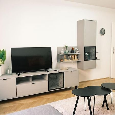 Apartamento Pink Prater Viena Exterior foto