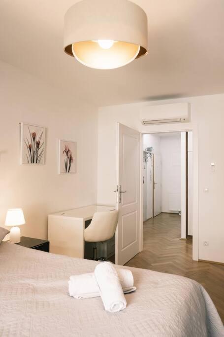 Apartamento Pink Prater Viena Exterior foto